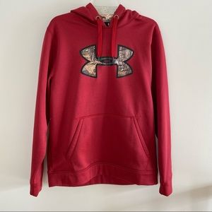 Under Armour sweatshirt